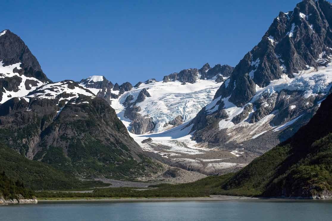 Outlet Glacier / Northwest Glacier