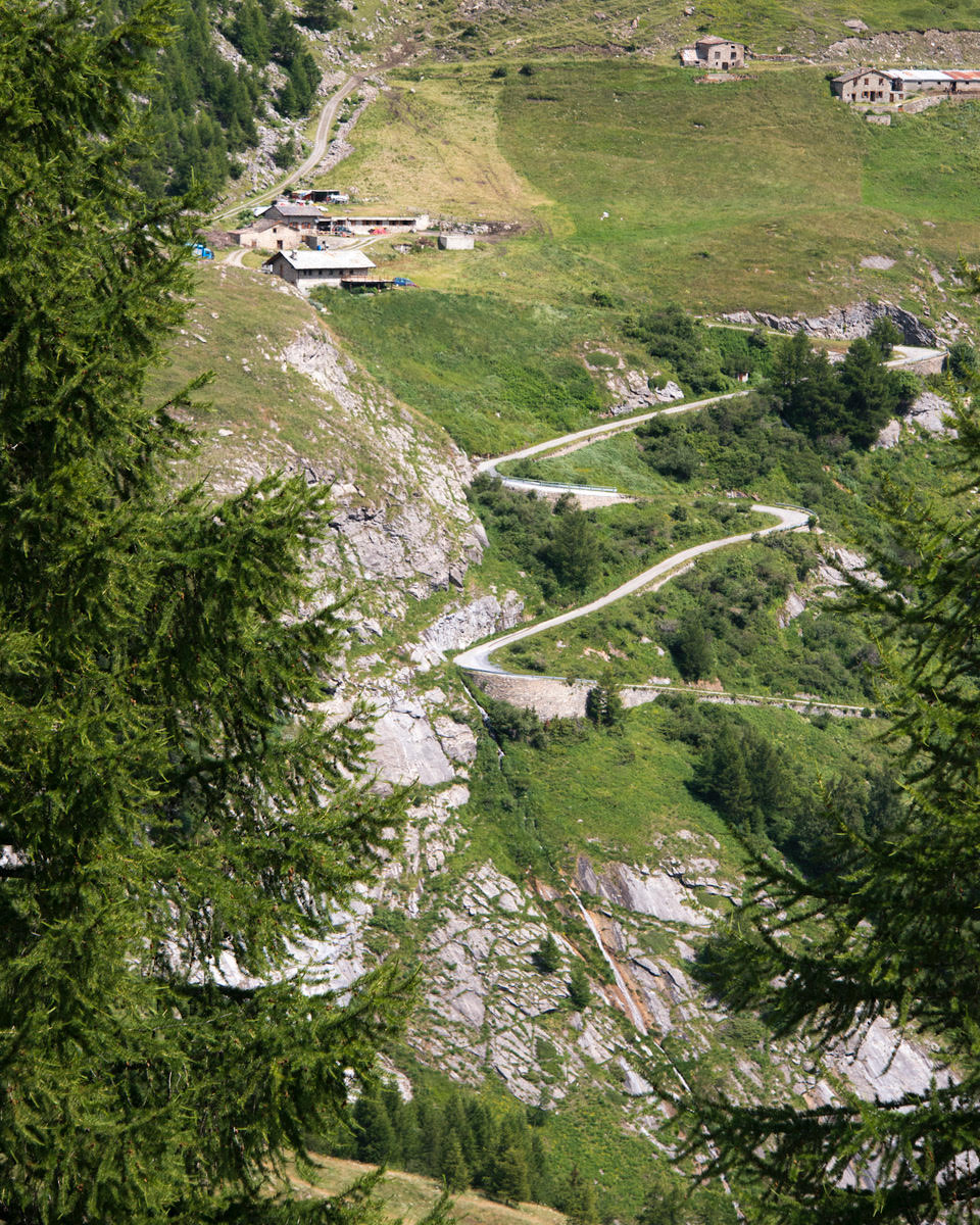 Hairpin turns through the Italian alps